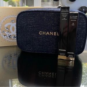 2023 Chanel Holiday Make Up Gift Set Bag SOLD OUT !!